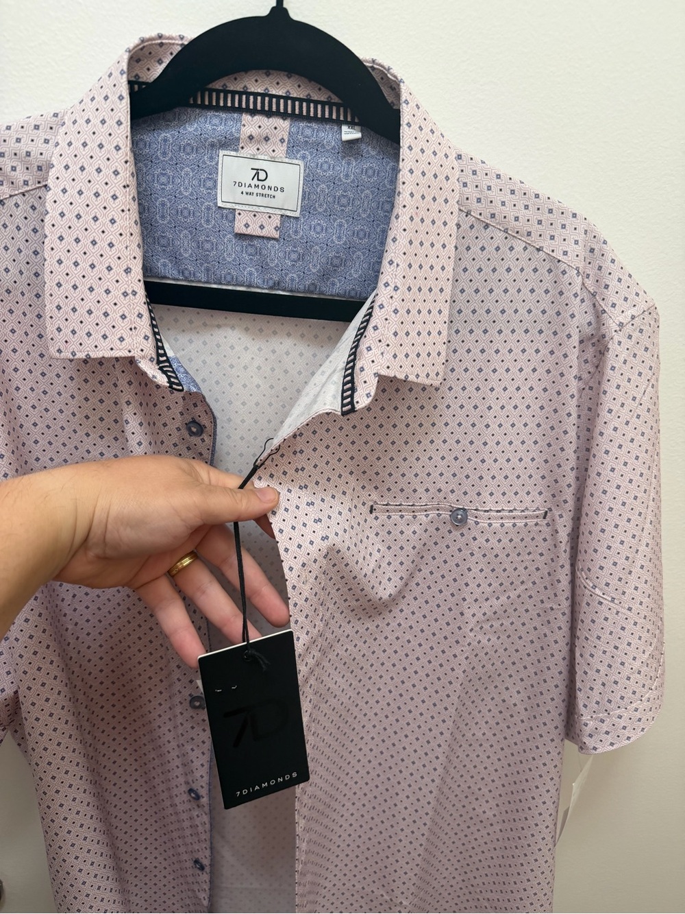 7 Diamonds Men's Light Pink Short Sleeve Button Down with Micro Pattern - Picture 3 of 12